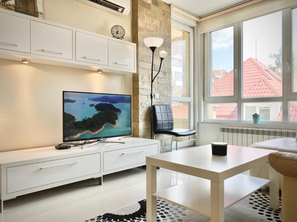 Entire Apartment For 4 Guests In Sofia Exterior photo